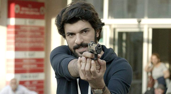 Engin Akyürek en &#39;Amor de contrabando&#39;
