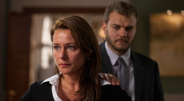 Sidse Babett Knudsen y Pilou Asbaek en 'Borgen'