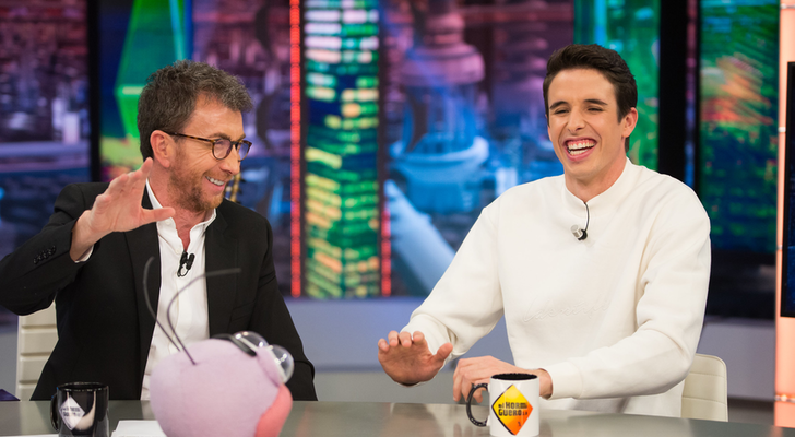 Álex Márquez y Pablo Motos en 'El hormiguero'