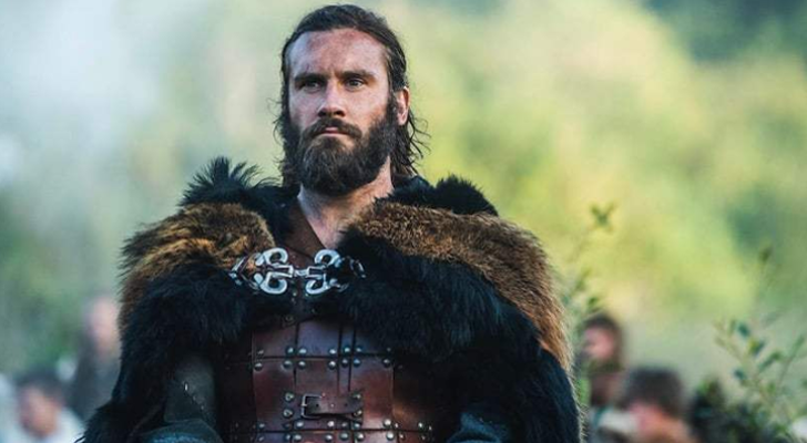 Clive James Standen como Rollo en 'Vikings'