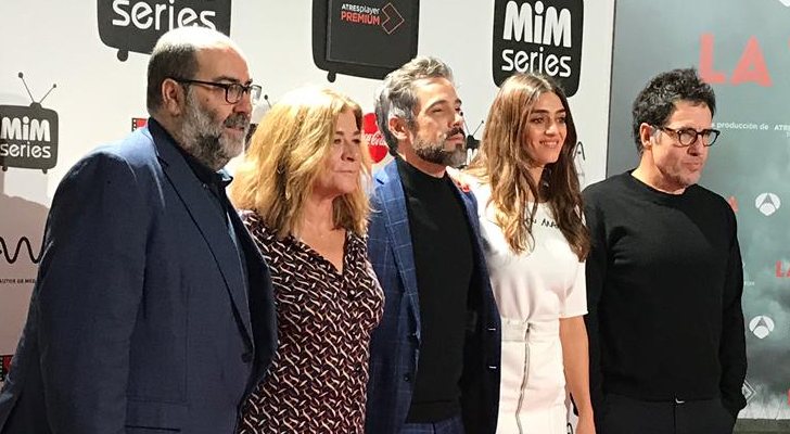 El equipo de 'La valla', en el Festival MiM series 2019