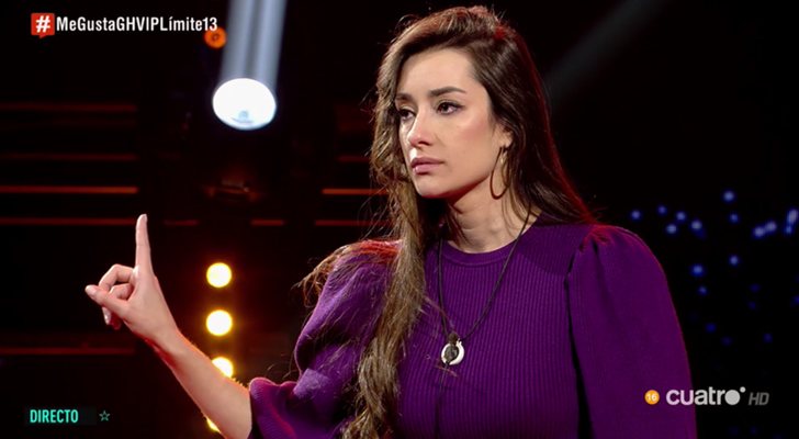 Adara, enfadada con Hugo Castejón en 'GH VIP 7' ante la mención de su familia