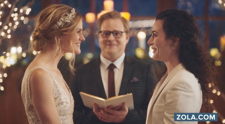 Anuncio de Zola con la boda entre dos mujeres