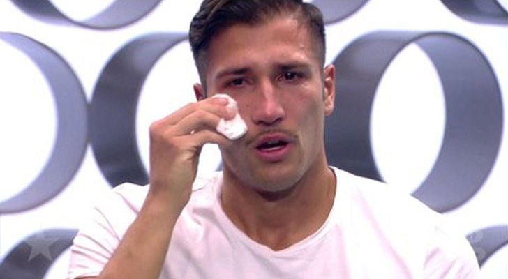 Gianmarco llora desconsolado por una posible maldición de Joao
