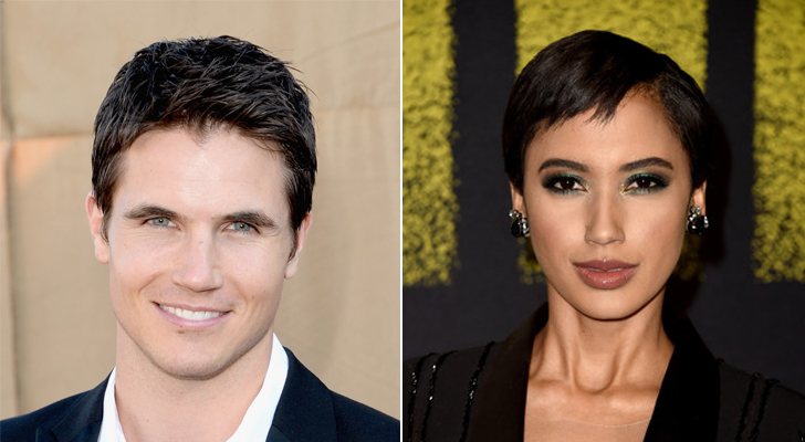 Robbie Amell y Andy Allo