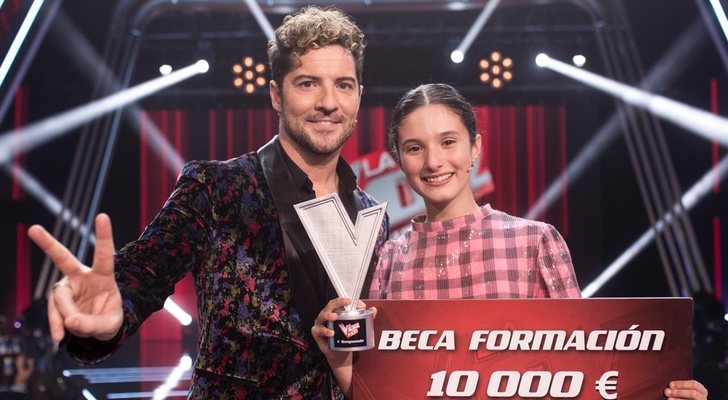 Irene Gil junto a su coach, David Bisbal