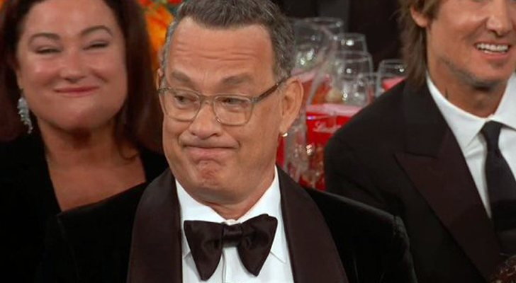 La comentada cara de Tom Hanks, en los Globo de Oro 2020