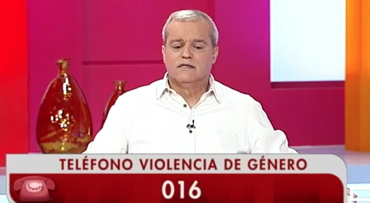 Ramón García dando la noticia en 'En compañía'