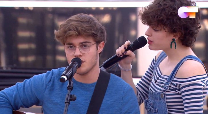 Gèrard y Anne en el primer pase de micros de la Gala 4 de 'OT 2020'