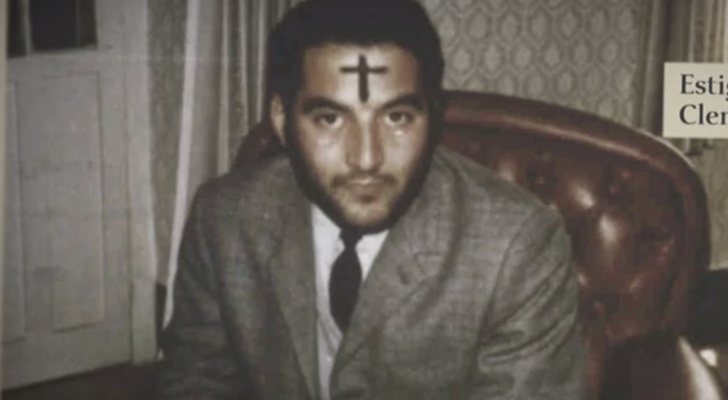 Clemente Domínguez con uno de sus estigmas en 'El Palmar de Troya'