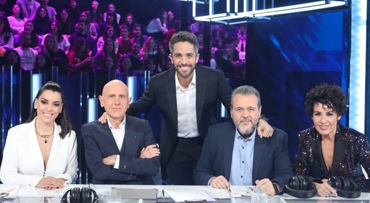 Ruth Lorenzo junto al jurado de 'OT 2020' y Roberto Leal