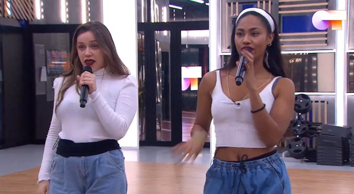 Eva y Nia en el primer pase de micros de la Gala 7 de &#39;OT 2020&#39;