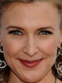 Brenda Strong