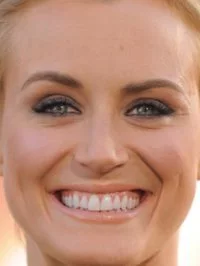 Taylor Schilling
