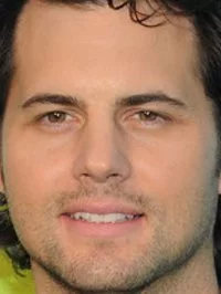 Kristoffer Polaha