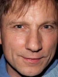 Simon McBurney