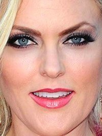 Elaine Hendrix