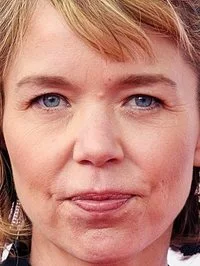 Anna Maxwell Martin