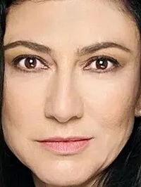 Leticia Huijara
