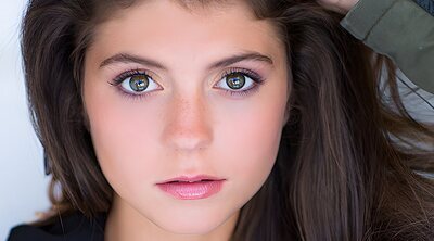 Emily Bader: noticias, fotos y vídeos de Emily Bader - FormulaTV