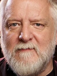 Simon Russell Beale