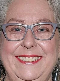 Jayne Houdyshell