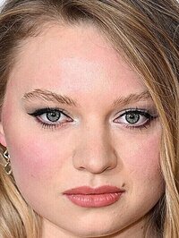 Mia Threapleton