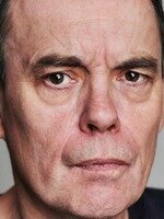 Kevin Eldon