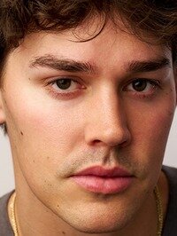 Noah Beck