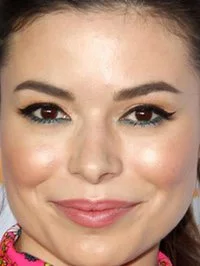Miranda Cosgrove