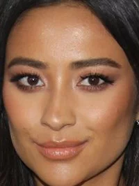Shay Mitchell