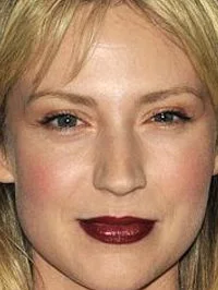 Beth Riesgraf