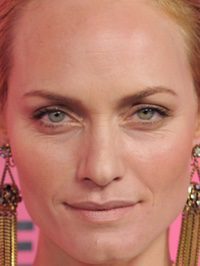 Amber Valletta