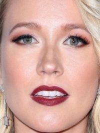 Anna Camp