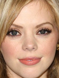 Dreama Walker