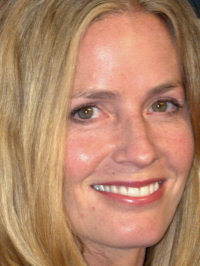 Elisabeth Shue