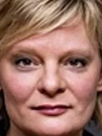Martha Plimpton