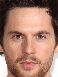 Tom Riley