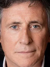 Gabriel Byrne