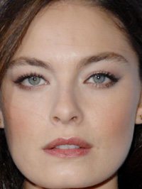 Alexa Davalos