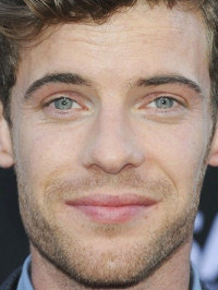 Harry Treadaway