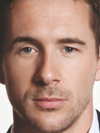 Barry Sloane