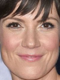 Zoe McLellan