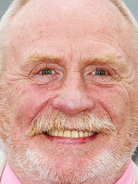 James Cosmo