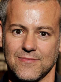 Rupert Graves