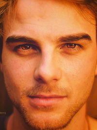 Nathaniel Buzolic