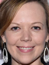 Emily Bergl