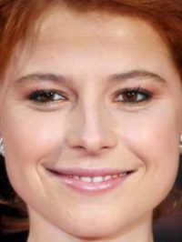 Jessie Buckley