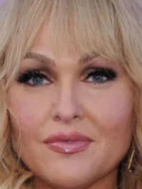 Jenn Lyon