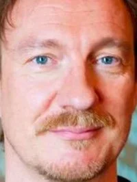 David Thewlis